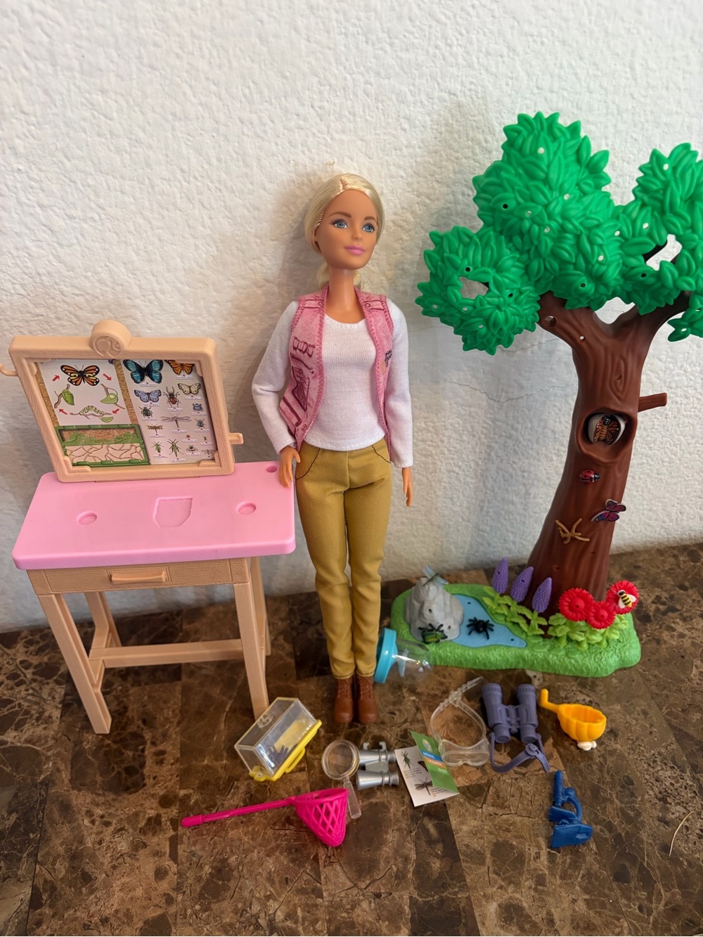 Barbie Doll National Geographic entomologist with Green Tree Playset